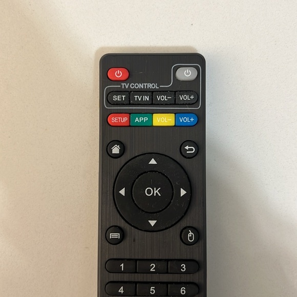 Universal Black Remote Control - Picture 6 of 6